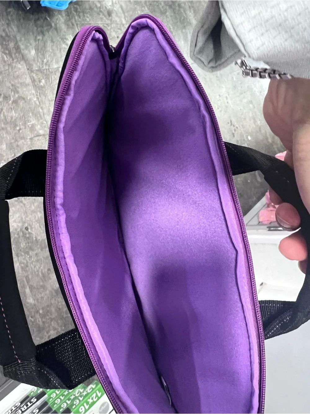 Purple and Black Targus Laptop Bag - Up to 16” Laptops Brand New